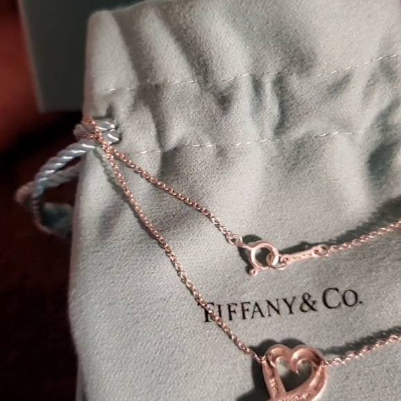 Tiffany Paloma Picasso Loving Heart Pendant Necklace Sterling Silver Luxury - Picture 13 of 17